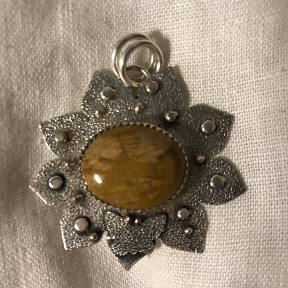 925 Silver handmade artisan gift pendant with jasper stone - Picture 4 of 5